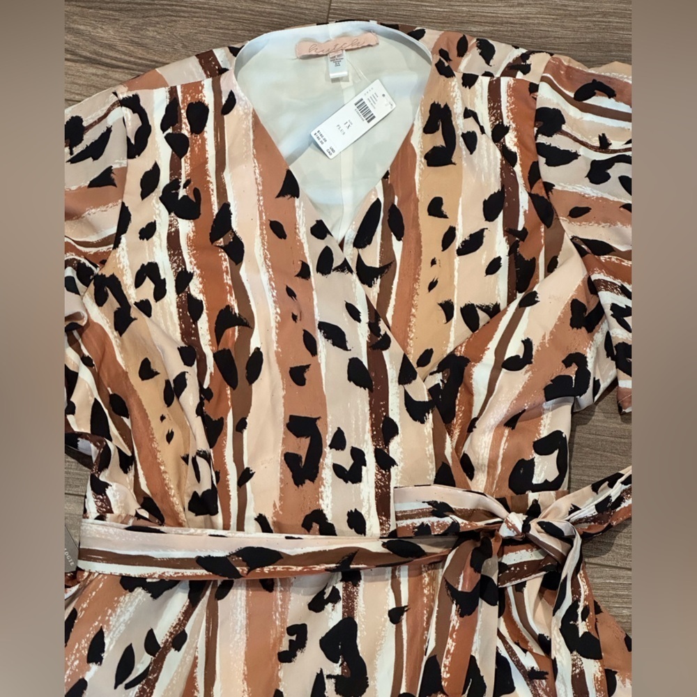NWT! Hutch Anthropologie Blaise Wrap Dress Leopard Pattern Size 1X - Picture 3 of 10